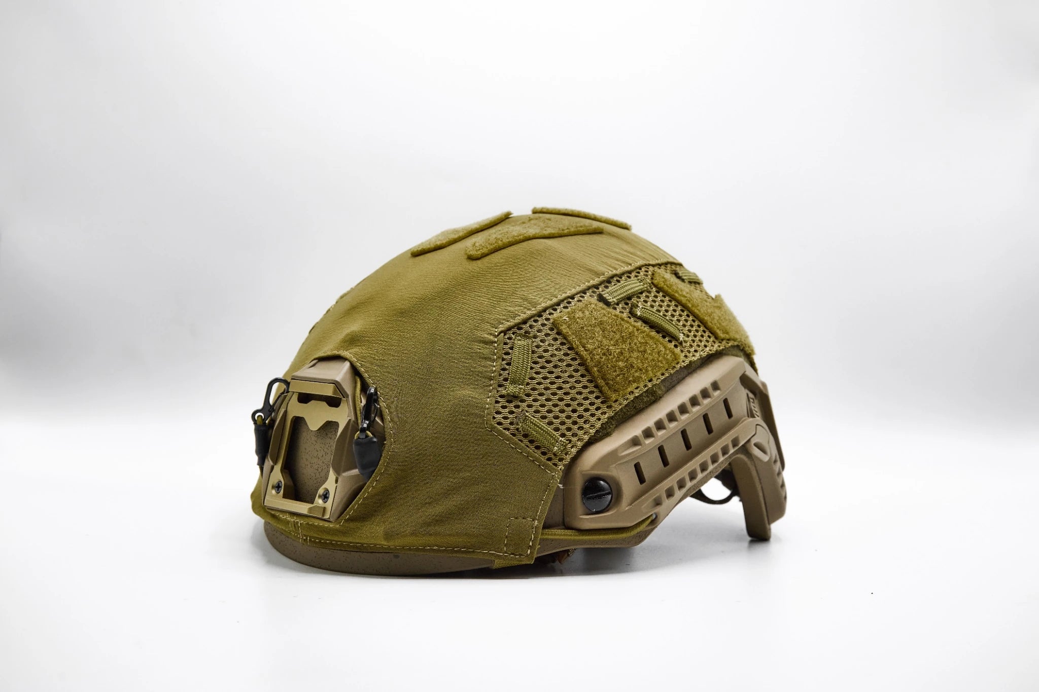 UNITAC NV Coyote tactical helmet cover side view high‐cut