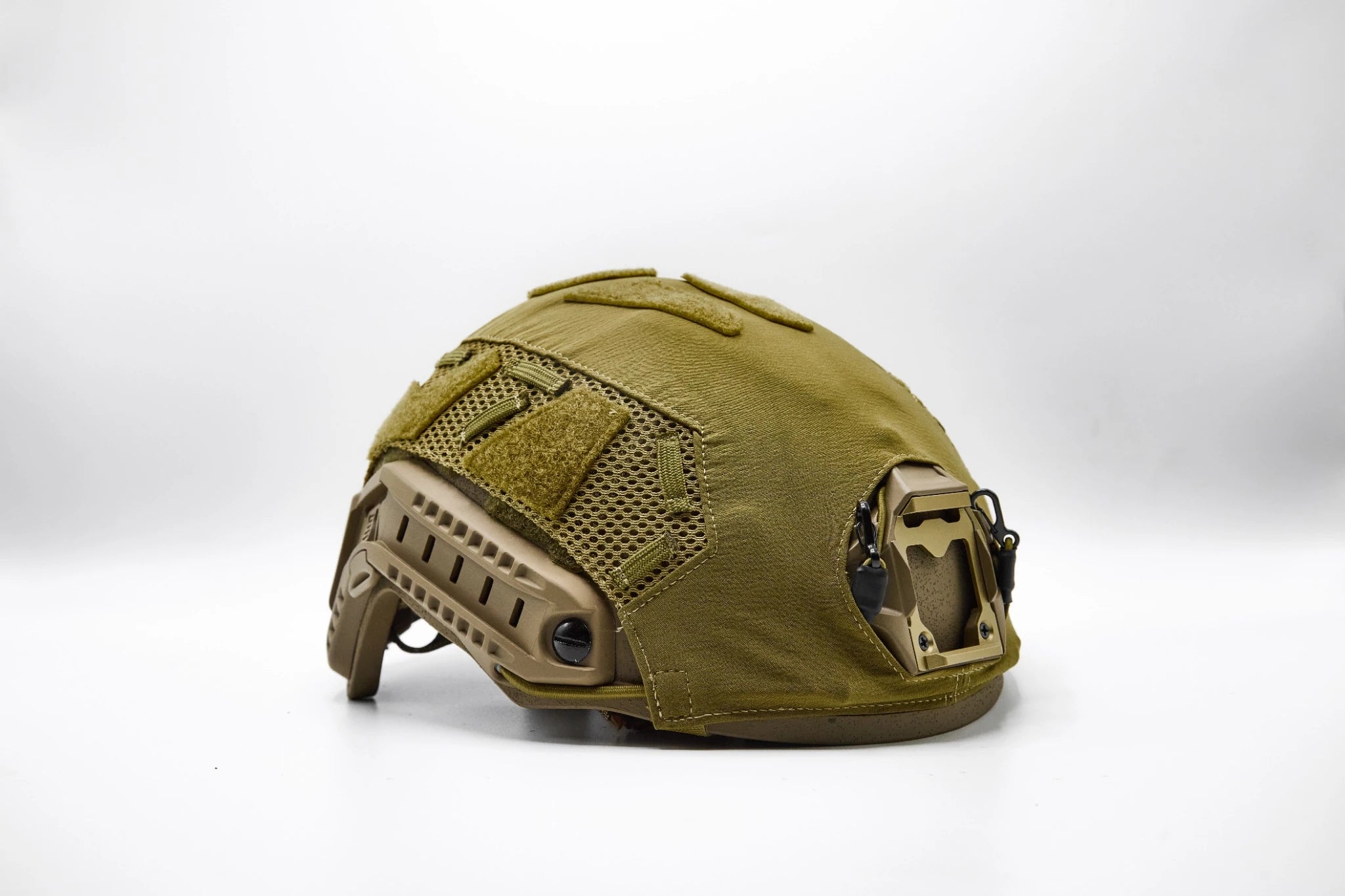 UNITAC NV Coyote tactical helmet cover view high‐cut